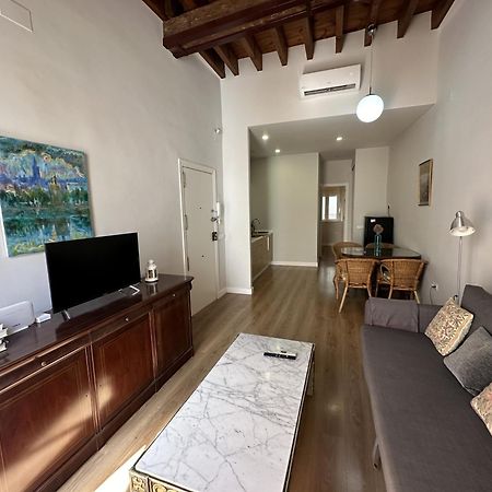 Arenal Suite Centro De Sevilla Luaran gambar