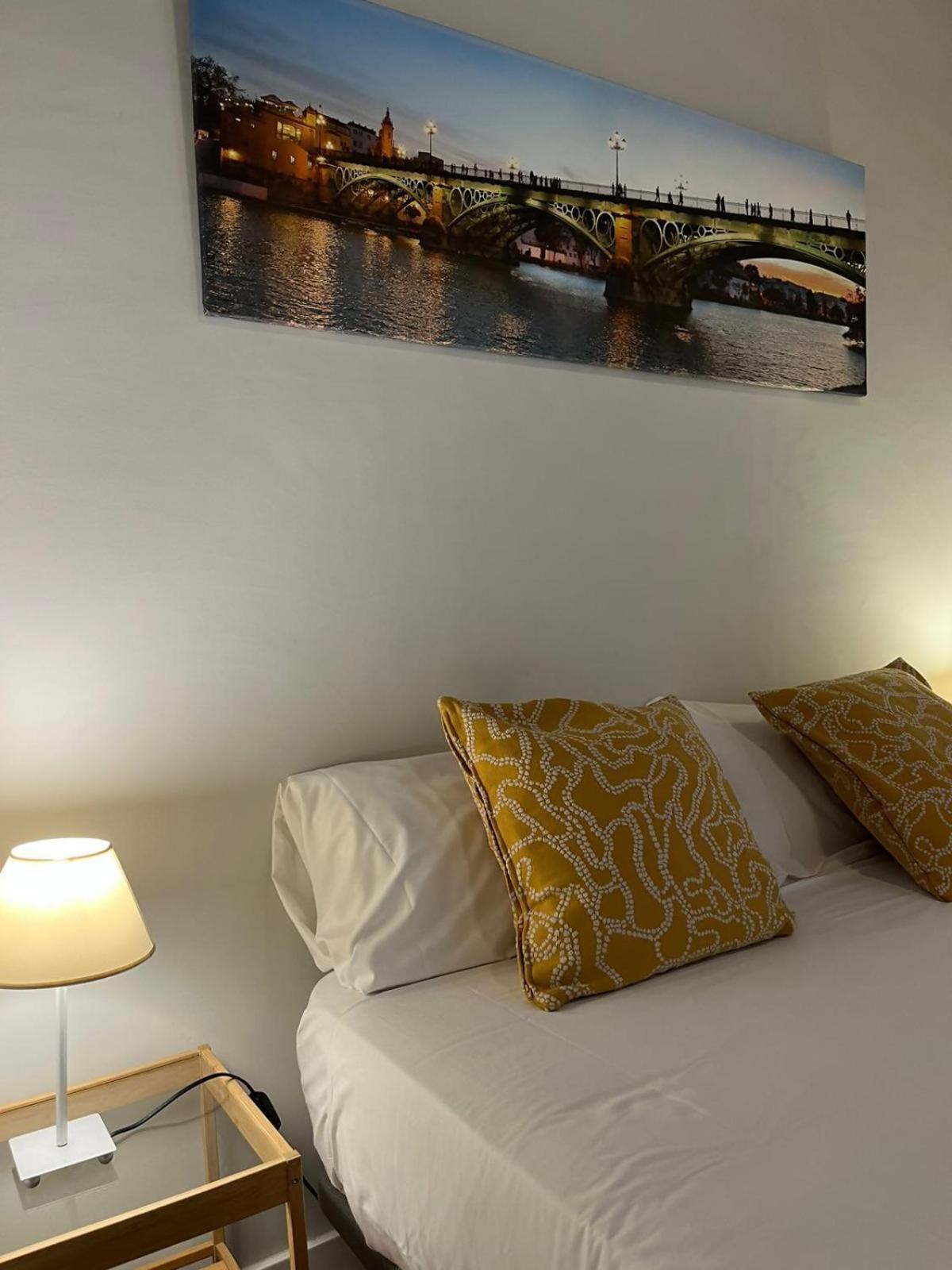 Arenal Suite Centro De Sevilla Luaran gambar