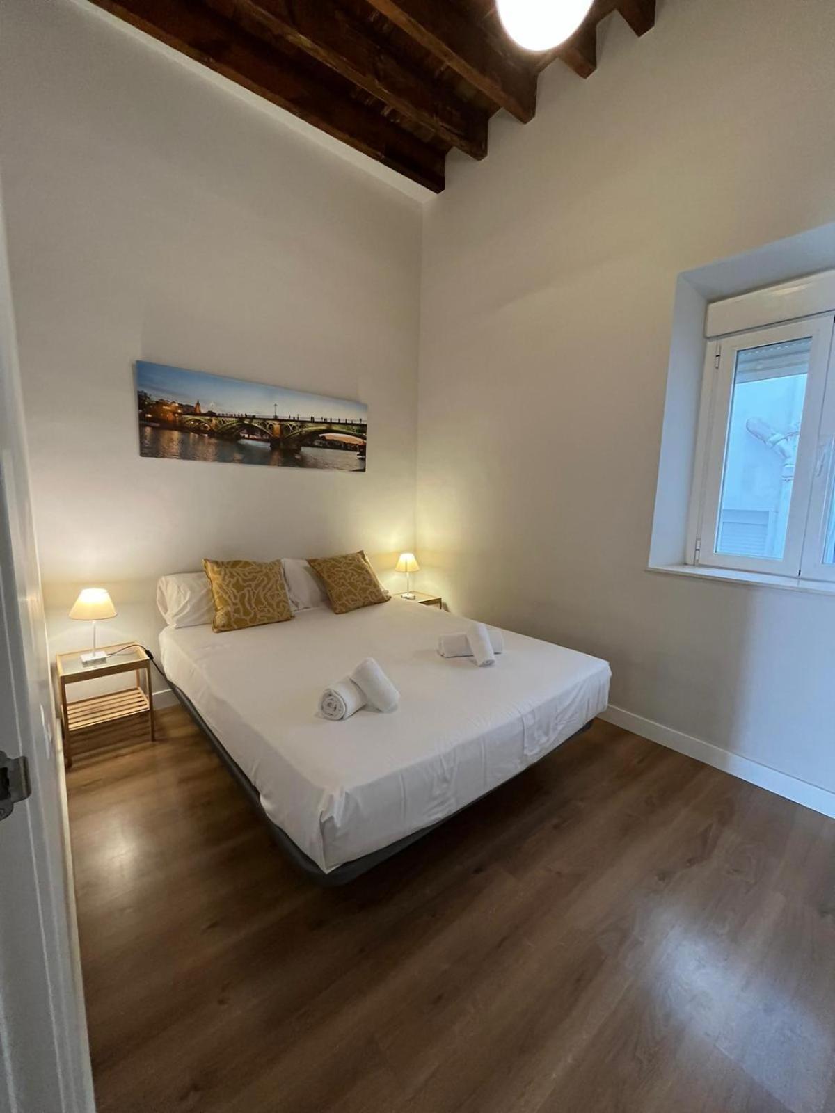 Arenal Suite Centro De Sevilla Luaran gambar